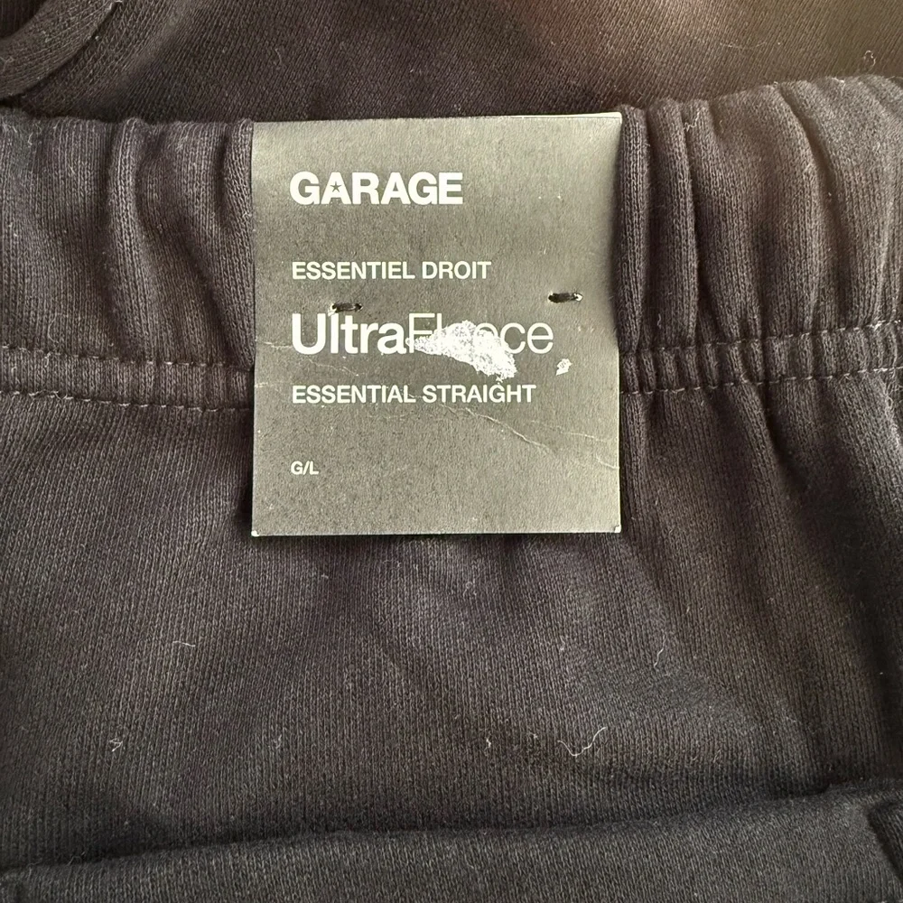 Garage UltraFleece Straight Leg Sweatpants Black NWT Size L - Picture 9 of 10